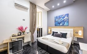 Bella Napoli Suites
